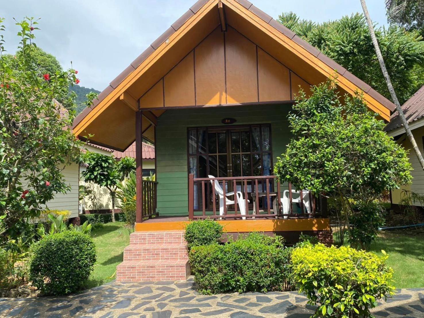 सहारा Bailan Koh Chang